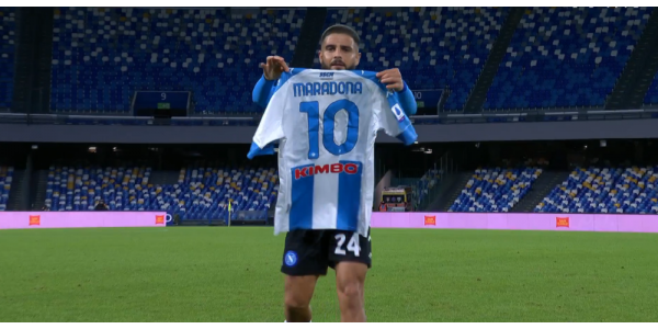 Neapol si vždy pamatuje příspěvek Diega Maradony k fotbalu